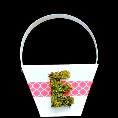 Make Paper Easter Baskets