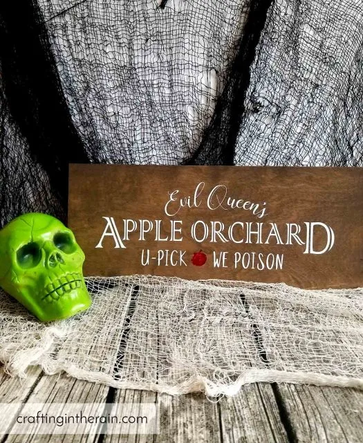 how to make a halloween wood sign