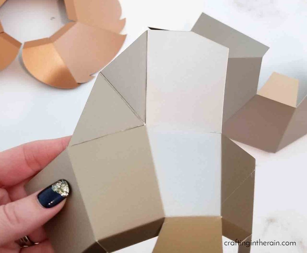 How to make Cricut 3D lion head