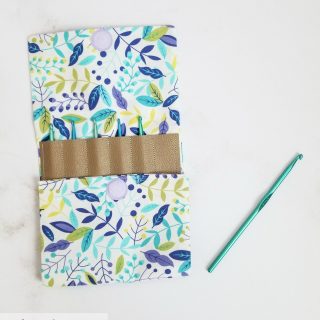 Crochet hook holder pattern