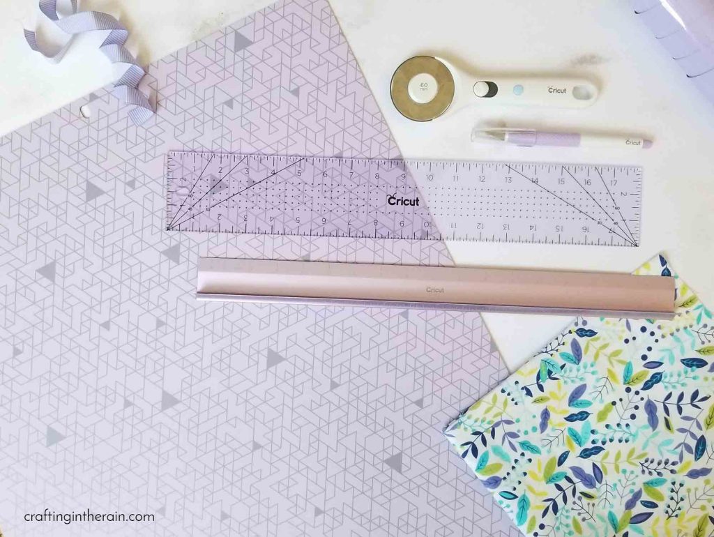 Lilac Cricut hand tools