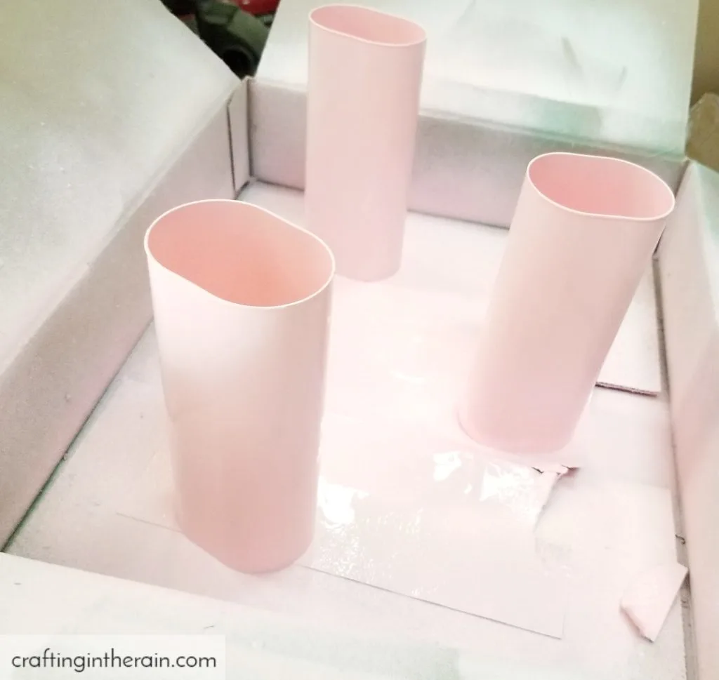spray paint crystal light containers