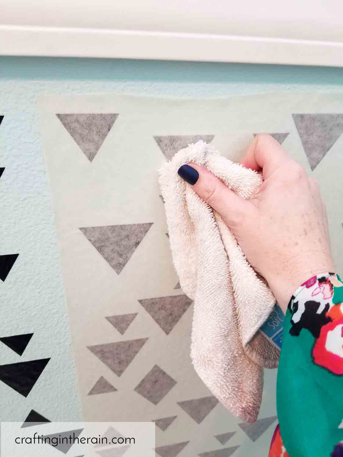 Apply Vinyl to Textured Wall Crafting in the Rain