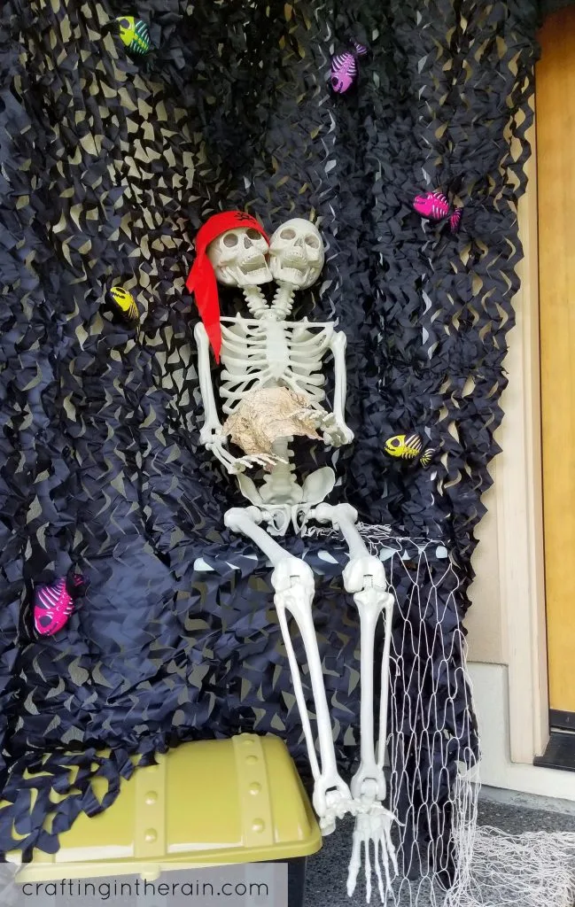 halloween porch pirate skeleton