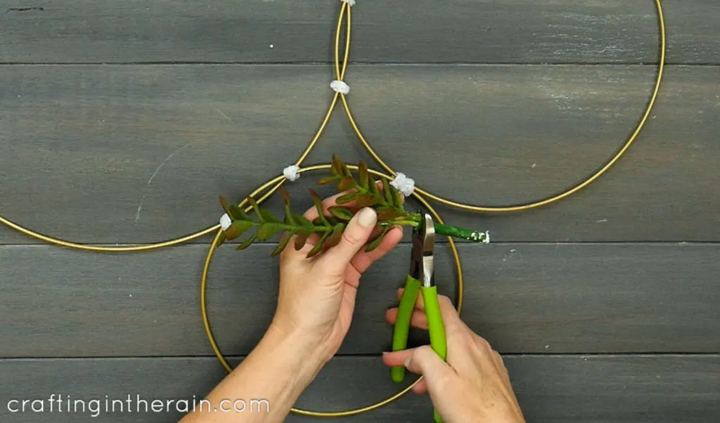 faux succulent wreath tutorial