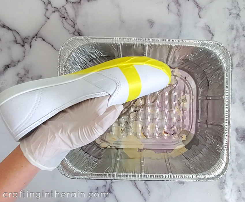 How to marble dip shoes