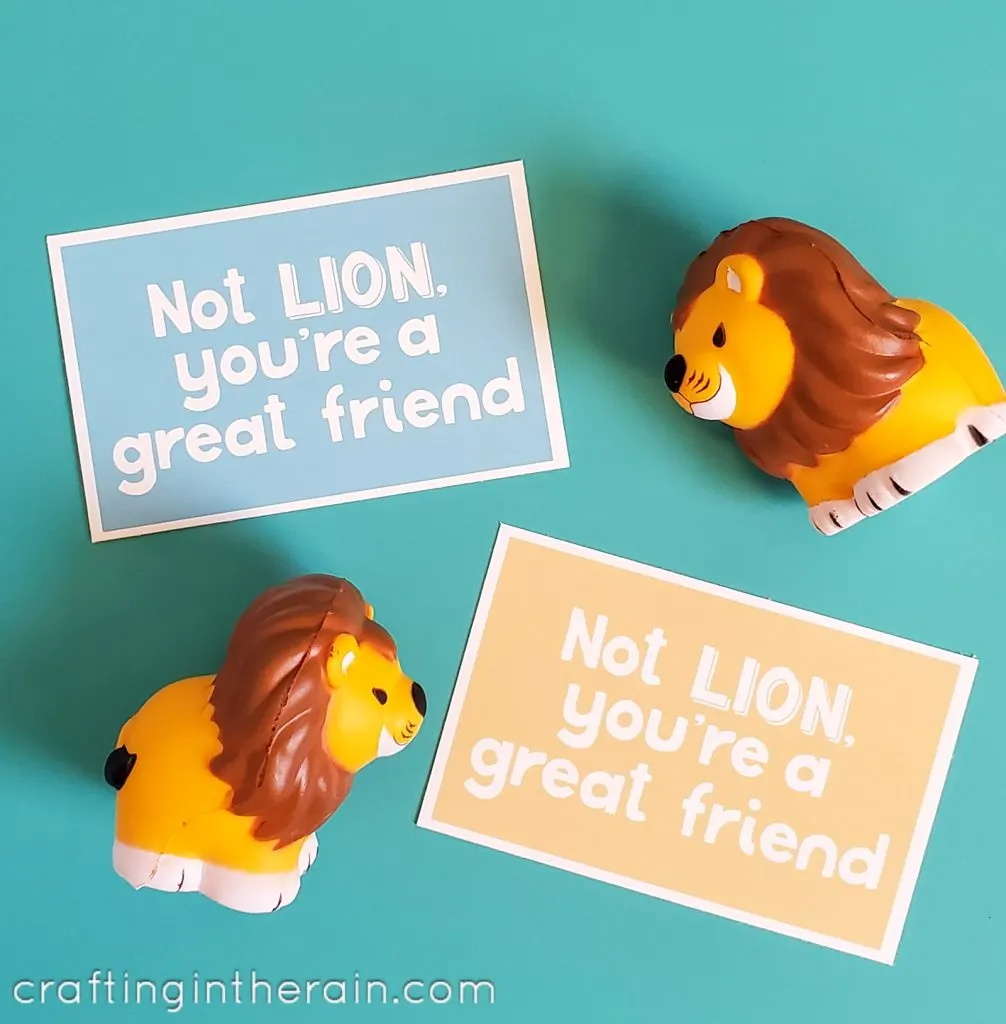 Lion Valentine toy with tag