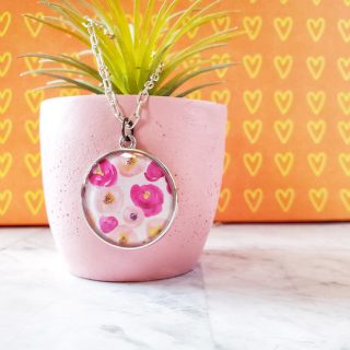 resin pendant with paper