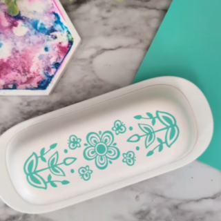 pyrex diy cricut vinyl